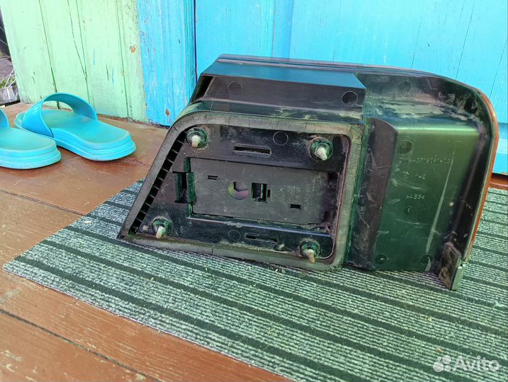 Задние фонари ваз 2115 в хорошем состоянии