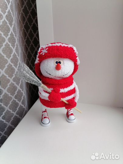 Игрушка снеговик