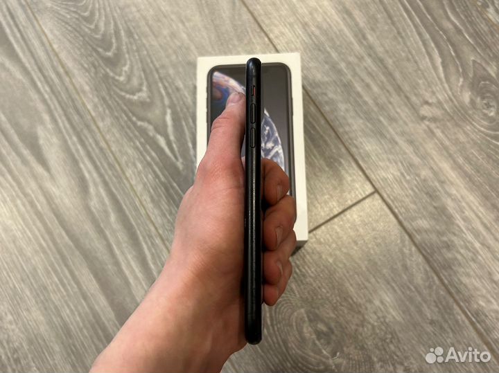 iPhone Xr, 128 ГБ