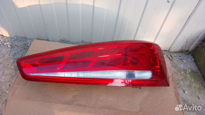 Фонарь задний Audi Q3