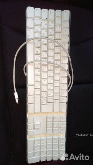 Клавиатура Apple
