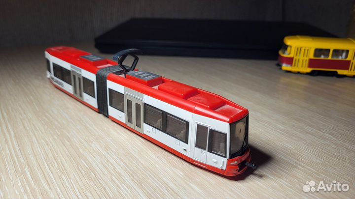 Трамвай Bombardier