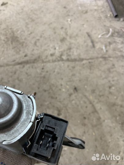 Моторчик заднего дворника Vaz LADA Priora