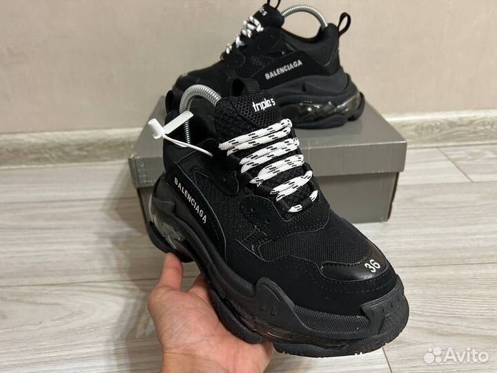 Кроссовки balenciaga triple s