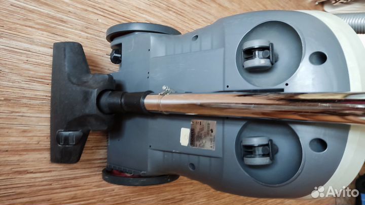 Пылесос б/у