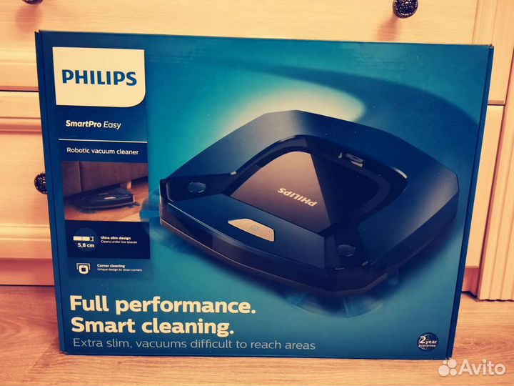 Робот- пылесос Philips