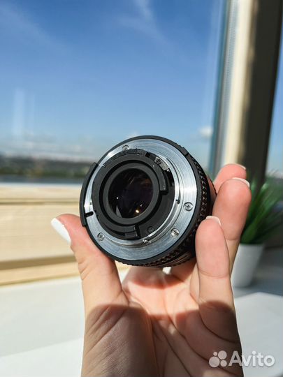 Объектив Nikon AF 50mm f/1.8 D Nikkor