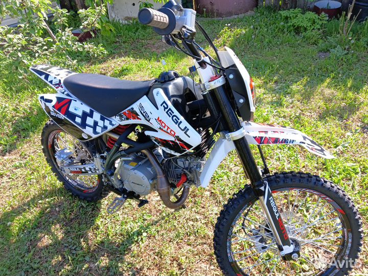 Питбайк Regulmoto Seven Medalist 140