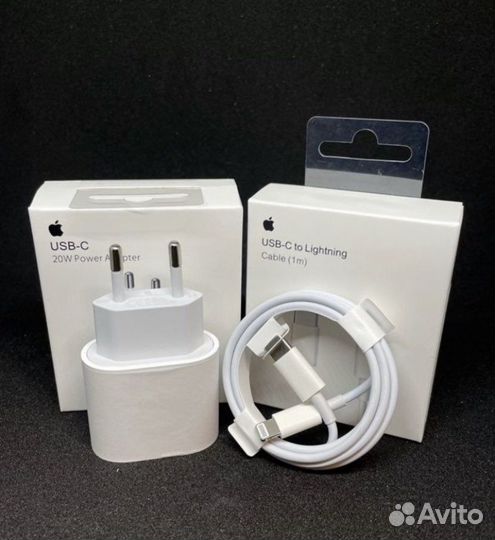 Блок быстрой зарядки на iPhone