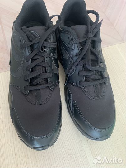 Кроссовки nike