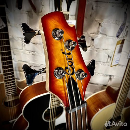 Бас-гитара Cort Action-DLX-Plus-CRS Action Series