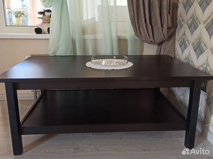 Стол журнальный