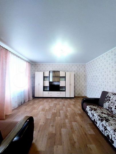 2-к. квартира, 65 м², 6/9 эт.