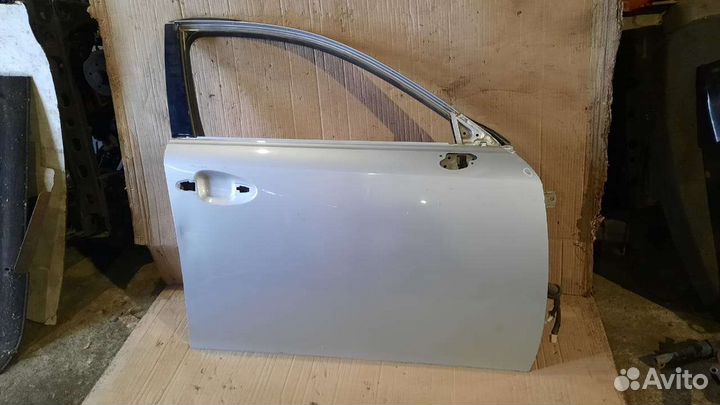 Дверь передняя правая Lexus IS 250/350 2009г