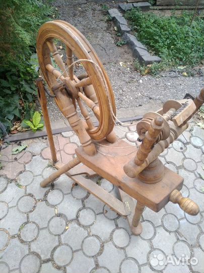 Прялка старинная