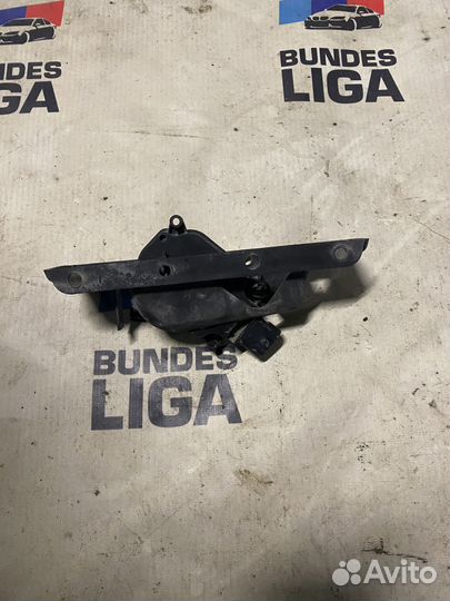 Моторчик жалюзи вентилятора BMW F10