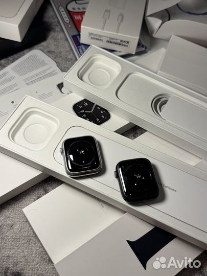 Часы Apple Watch SE 44mm