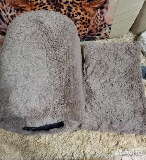 Домик лежанка для кошки собаки новый