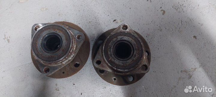 Подшипник ступицы Audi S3 Quattro A3 dnue 2.0