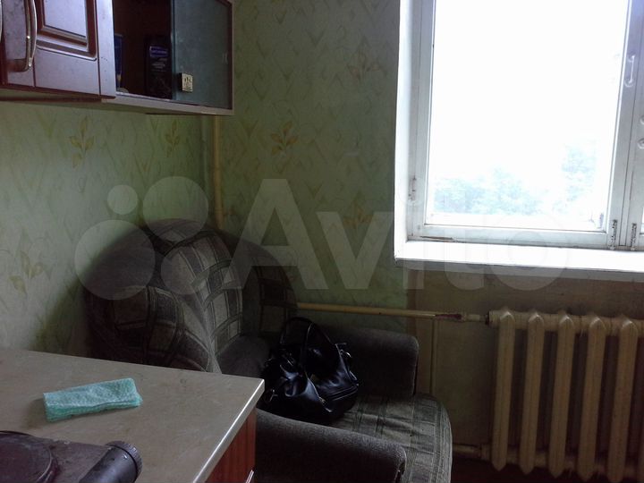 Комната 17 м² в > 9-к., 4/5 эт.