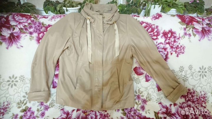 Куртка кожаная женская