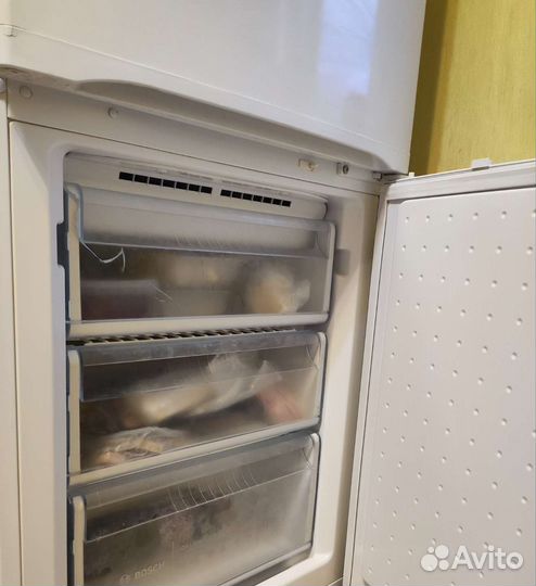 Холодильник на запчасти