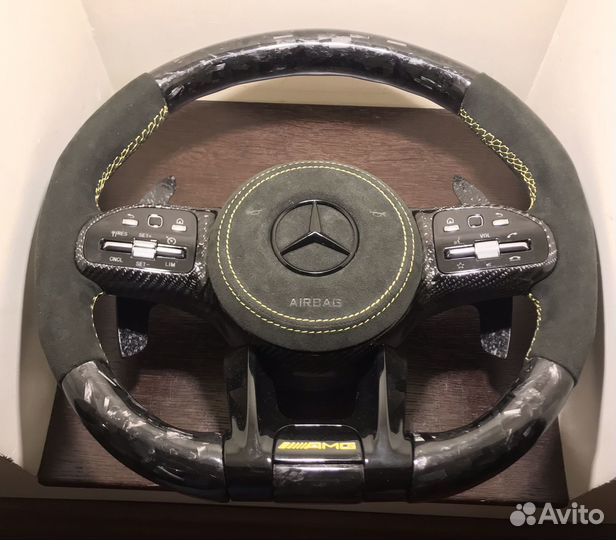 Карбоновый руль для Mercedes Amg