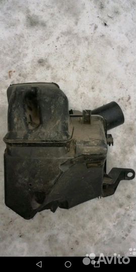 Корпус воздушного фильтра Lexus GS