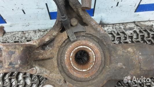 Ступица передняя правая peugeot 308 1 (SML27N901)