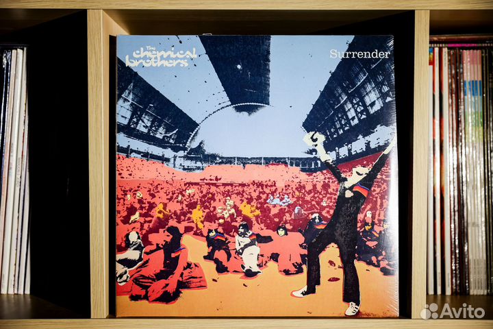 The Chemical Brothers - Surrender (2LP)