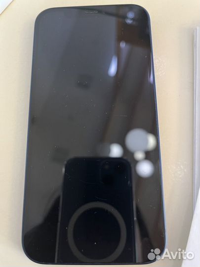 iPhone 12, 64 ГБ