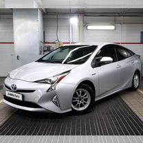 Toyota Prius 1.8 CVT, 2017, 120 040 км, с пробегом, цена 1 570 000 руб.
