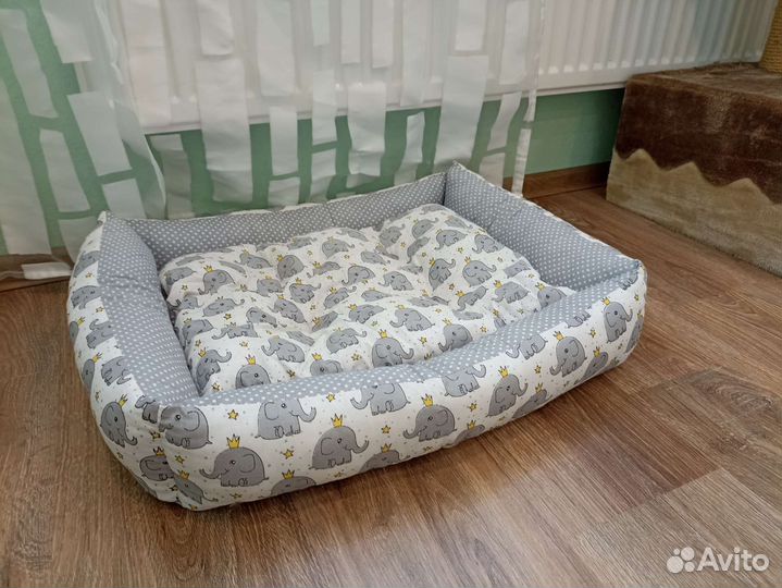 Лежанка для кошек