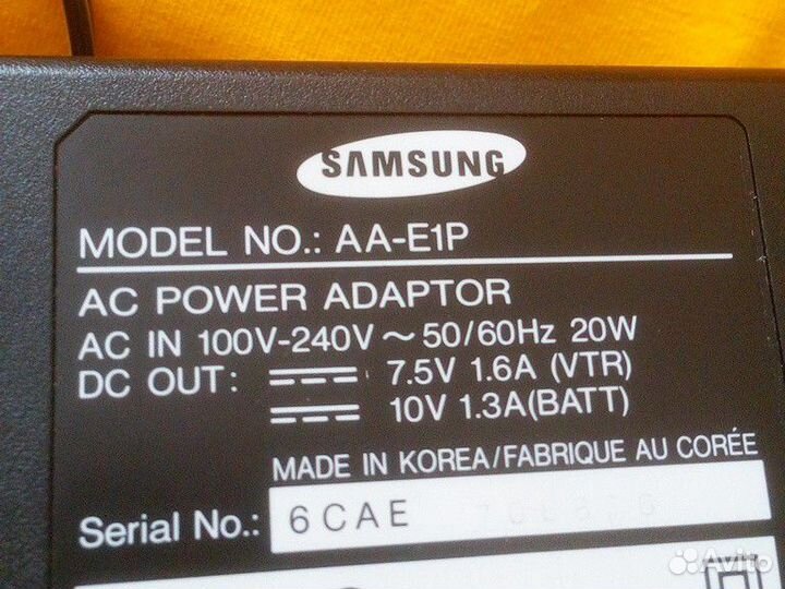 Зарядное устройство Samsung AA-E1P