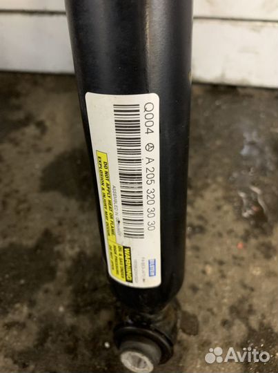 Амортизатор на Mercedes-Benz C-Класс W205