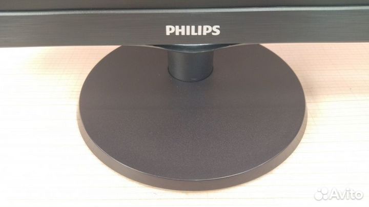 Монитор ЖК philips 243V5LAB б/у, серые пятна