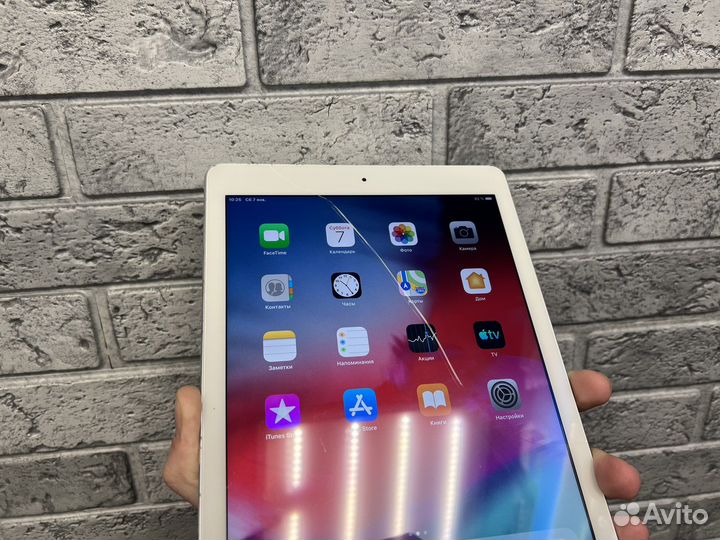 iPad Air 128GB Wi-Fi