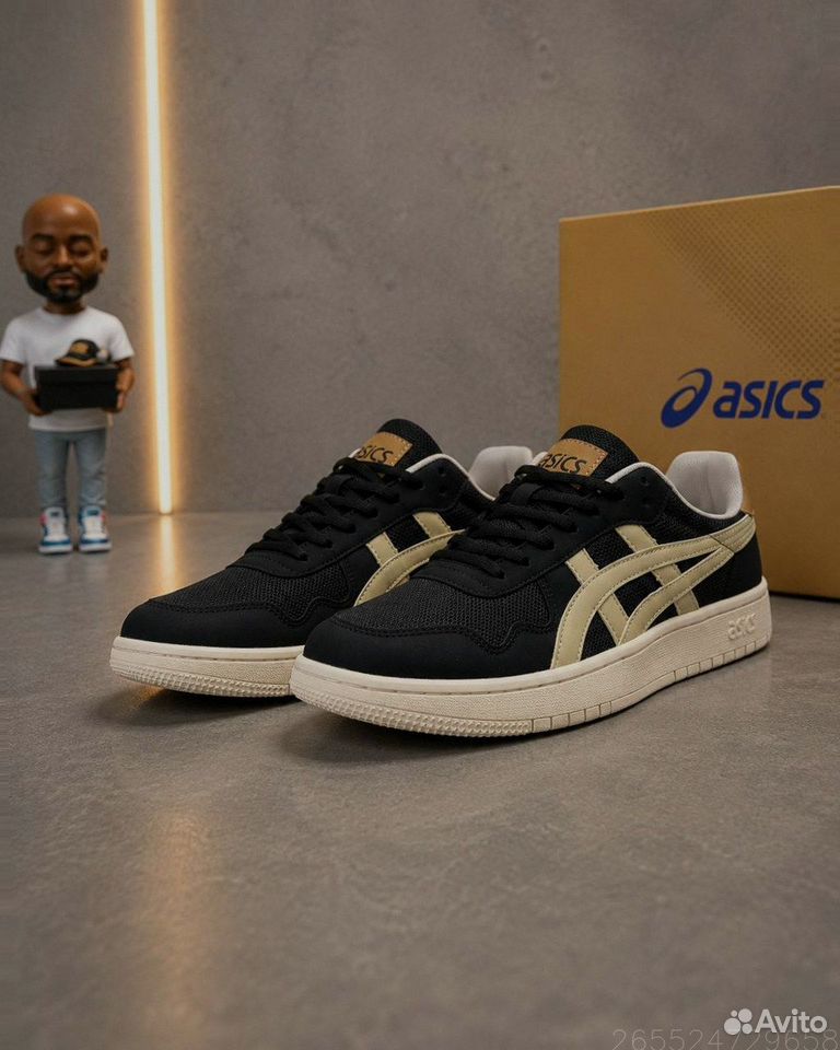 Кроссовки Asics, Минусинск
