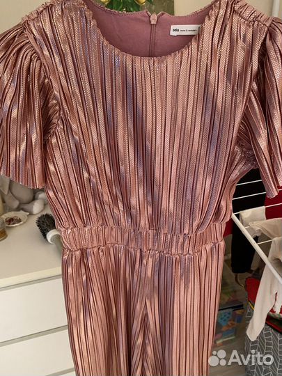 Нарядный комбинезон, размер 122