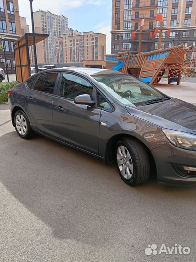 Opel Astra 1.6 AT, 2014, 194 000 км