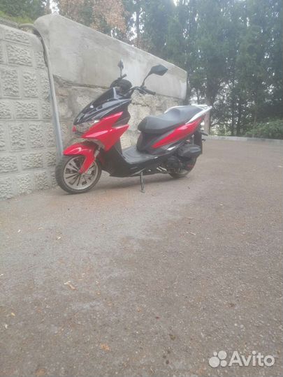 Скутер Форс