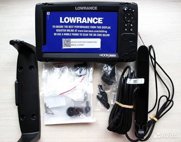 Эхолот Lowrance hook Reveal 9 TripleShot