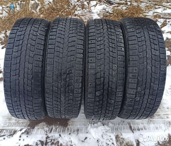 Dunlop SP Winter Ice 01 205/60 R16