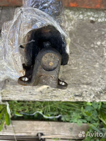 Кардан задний Land Crauser 200