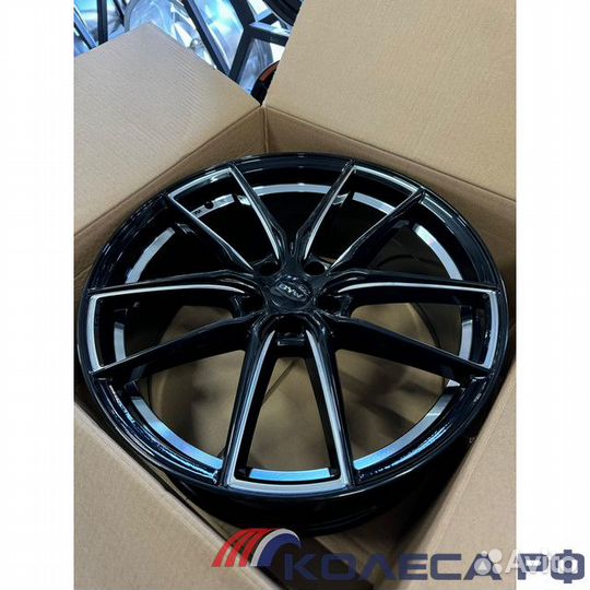 Диски R19 zeekr Range Rover Velar Evoque