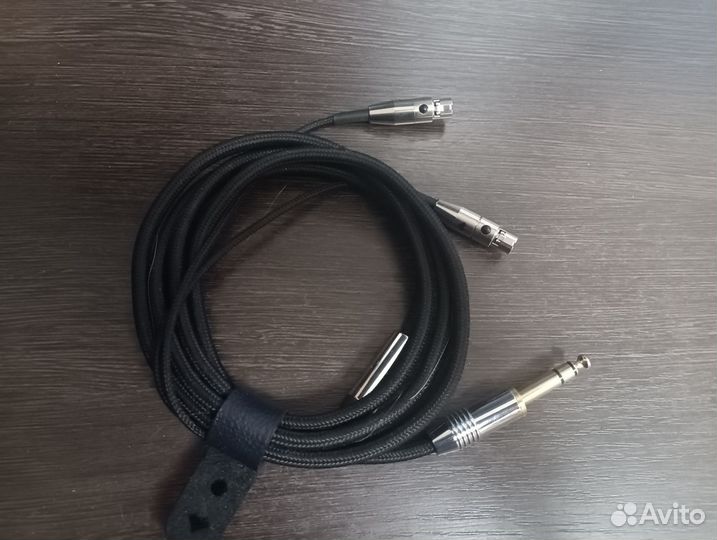 Кабель для наушников