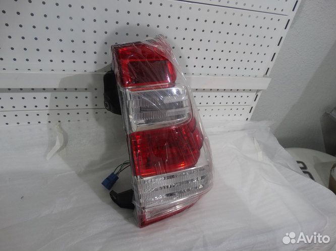 Prado 150 2009-2017 Стоп-сигналы рестайлинг V6MN9