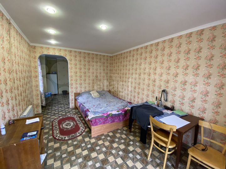 Дом 35 м² на участке 2,5 сот.