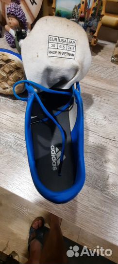 Кроссовки Adidas р.39