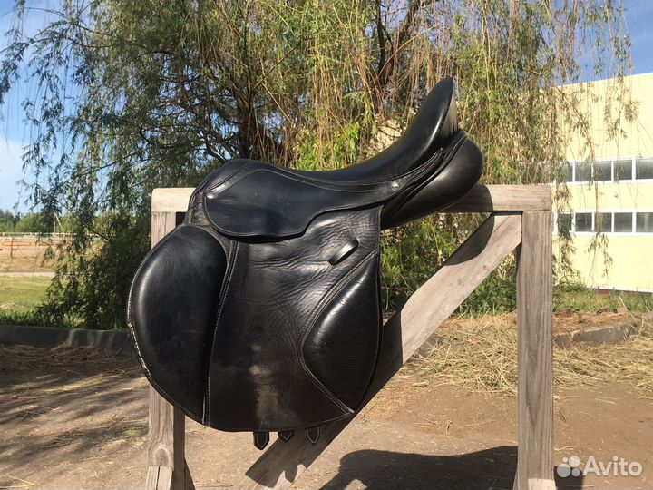 Конкурное седло